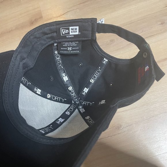 Colorado Rockies Adjustable Black Hat. Excellent Used Condition. - Picture 7 of 9